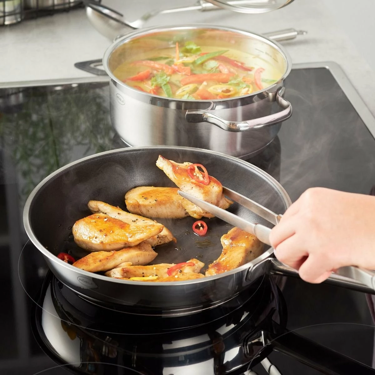 Rosle Fine Tongs 4 Rosle Fine Tongs - Image 2