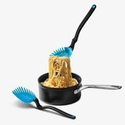 Dreamfarm Holey Spadle Slotted Spoon/Ladle | Dreamfarm Blue -Outlet Utensils Store blue holey spadle 2