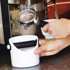 Dreamfarm Grindenstèin Coffee Grounds Collector | Gray -Outlet Utensils Store dreamfarm grindenstein hero 9