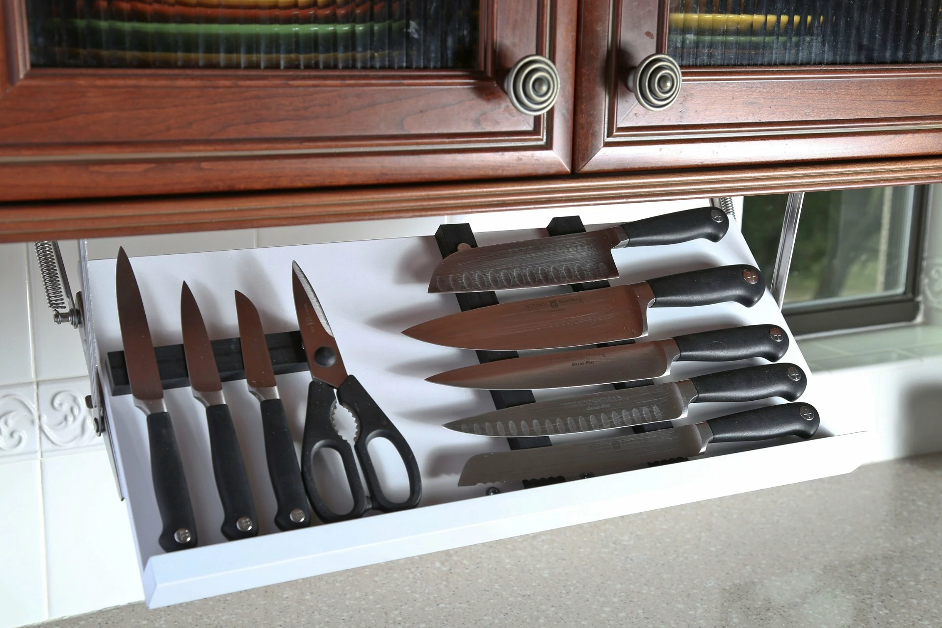 Drop Block Under Cabinet Knife Storage Rack - Large, White 5 Drop Block Under Cabinet Knife Storage Rack - Large, White - Image 3