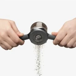 Dreamfarm Ortwo Lite Spice Grinder | Black 12 Dreamfarm Ortwo Lite Spice Grinder | Black -Outlet Utensils Store ortwo lite 3