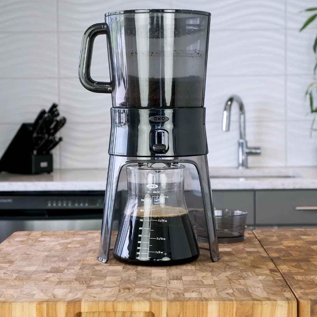 OXO Compact Cold Brew Coffee Maker 10 OXO Compact Cold Brew Coffee Maker - Image 8