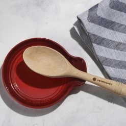Le Creuset 6" Spoon Rest | Cerise/Cherry Red 8 Le Creuset 6" Spoon Rest | Cerise/Cherry Red -Outlet Utensils Store rs14477 spoonrest